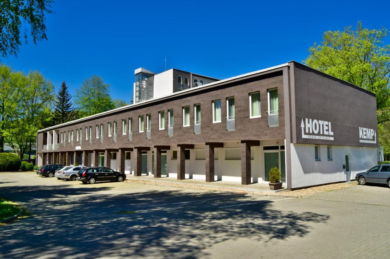 Hotel Sazavsky Ostrov Sázava Dış mekan fotoğraf